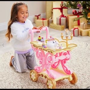 Beauty and the Beast ''Be Our Guest'' Singing Tea Cart Play Set NEW IN BOX